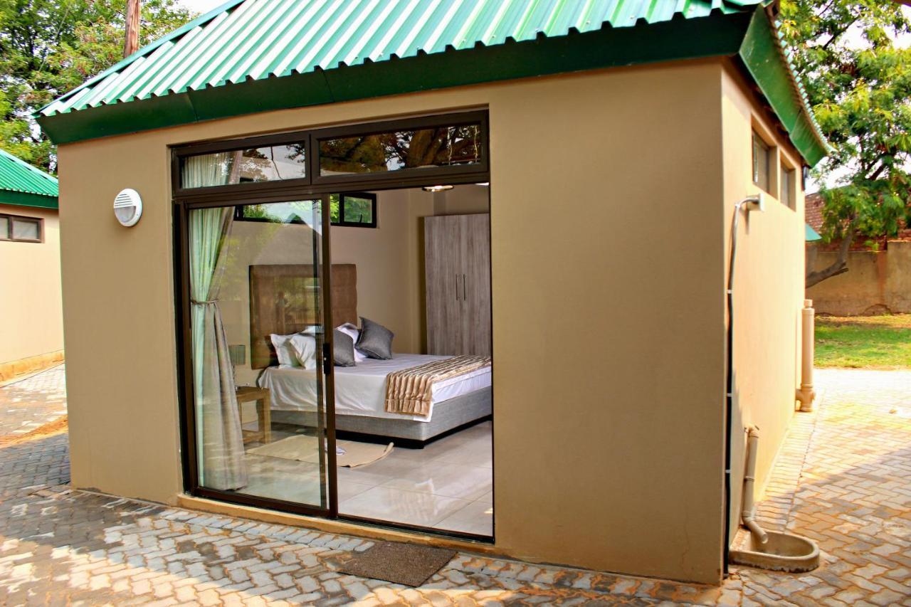 Zoe Bush Lodge Pretoria-Noord Dış mekan fotoğraf
