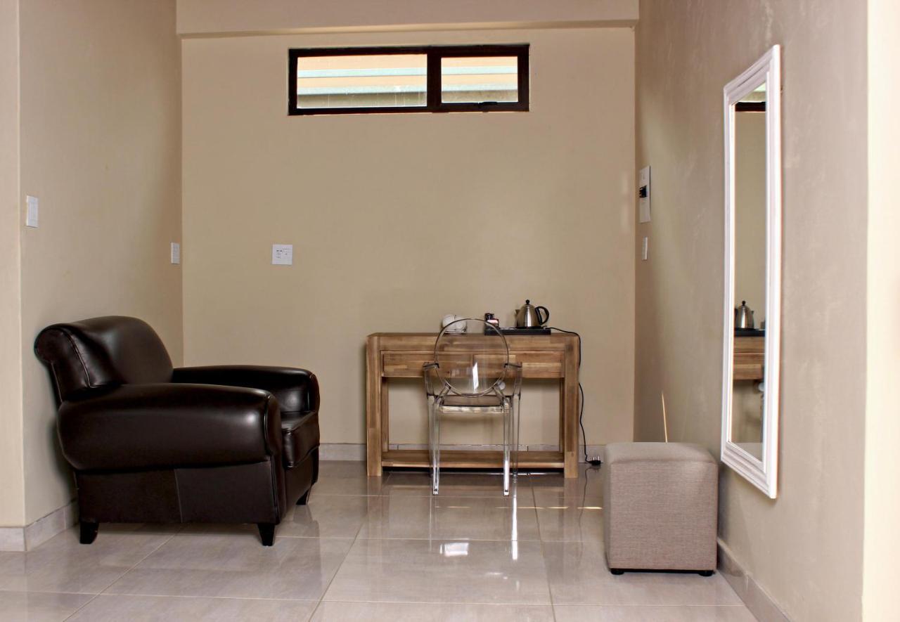 Zoe Bush Lodge Pretoria-Noord Dış mekan fotoğraf